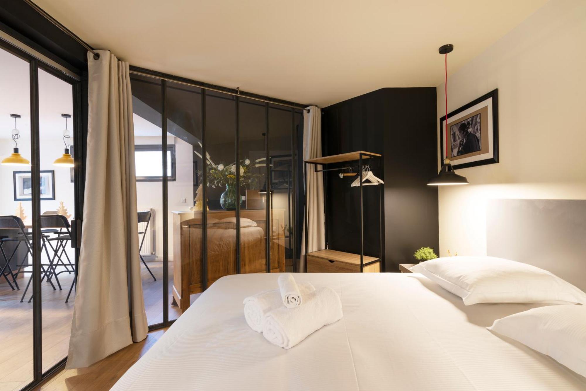 Le Riad Du Tapis Vert - Avec Place De Parking น็องซี ภายนอก รูปภาพ